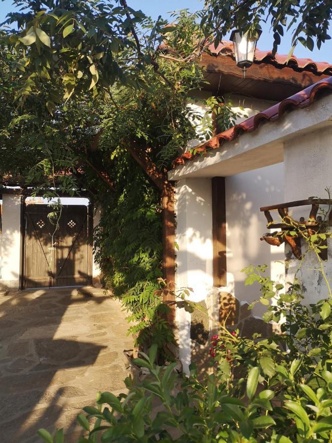 Namaste къща в село Камилски дол Kamilski Dol Екстериор снимка